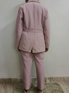 Elegant Pink Blazer &amp; Pants Set with Belt 💗