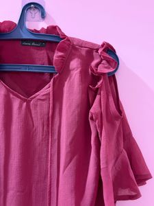 Chic Cold Shoulder Ruffle Top