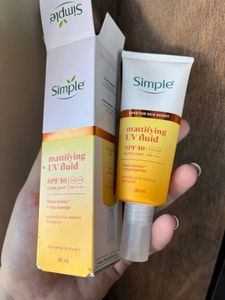 Simple Mattifying UV Fluid SPF 50