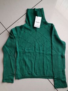 High Neck Top