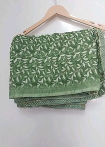 Elegant Green Floral Print Saree