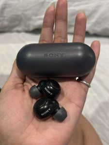 Sony Wireless WF-C500 Earbuds with Case