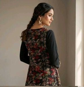 Beutiful Black Floral A-Line Kurta Set 🌿
