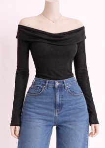 🚨sale🚨Elegant Black Off-Shoulder Top