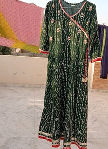 Long Anarkali Kurti With Red Dupatta