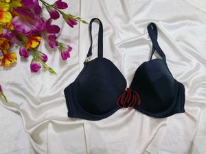 🇳🇿💫🎀Stylish Black Push-Up Bra