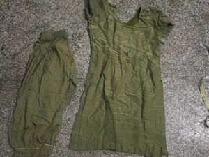 Green Kurta Set with Embellishments
