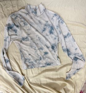 Tie-Dye Mock Neck Long Sleeve  ( Mesh top