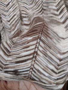 Stylish Sleeveless Chevron Print Top