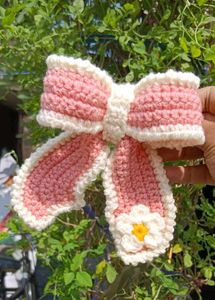 Crochet Pink Bow Hair Clip
