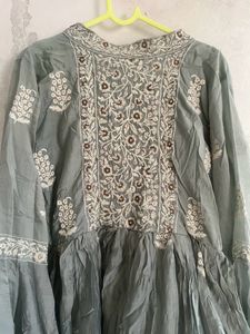 Lukhnowi Gown With Duppata