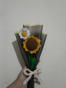Handmade crochet sunflower bouquet 🌻
