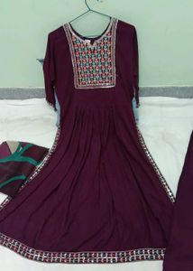Maroon Embellished Kurta Set with Pants