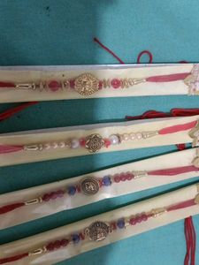 Beautiful Rakhi Set