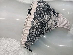 Elegant Lace 💙Detail Lingerie Briefs