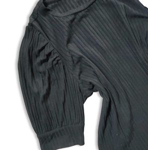 Chic Black Puff Sleeve Top