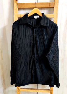 Chic Black Pleated Button-Up Shirt size-56