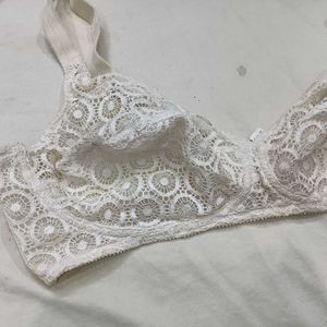 White🥰 Lace Bra