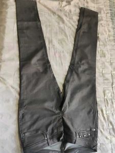 Stylish Grey Skinny Jeans