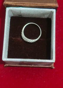Unique Wavy Silver Ring