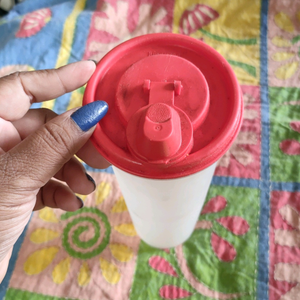 Vintage Tupperware 1.1L Bottle