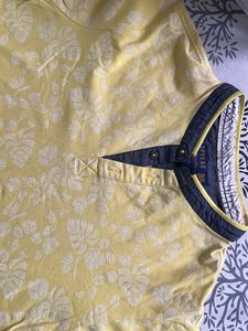 Men's Yellow Tropical Print T-Shirt