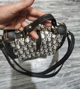Stylish Dior Crossbody Bag