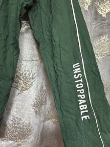 bottle green t shirt