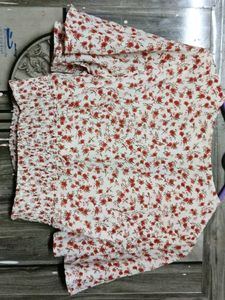 Floral Print V-Neck Blouse