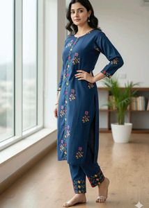 🌸 Elegant Embroidered Kurti – ₹480 Only 🌸