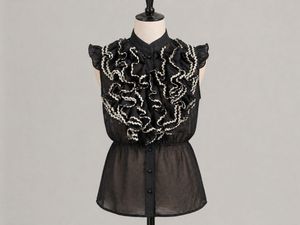 Chic Black Ruffled Sleeveless Top