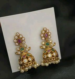 Indian Jhumka Earrings with Pearls zeronica