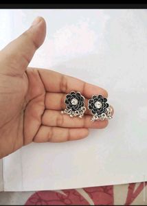 13.Elegant Black Flower Necklace &amp; Earrings Set