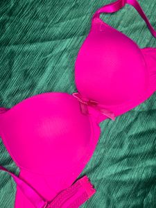 Brand New Hot Pink Unwired Pushup Bra (Adjustable) size 34B Double Padded