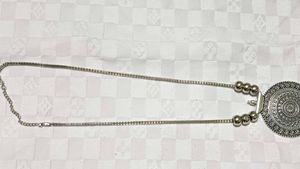 Chic Silver Chain Necklace with Beads