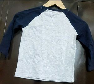 Grey Full Sleeves T-shirt For Baby Boy 3- 4 Year