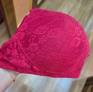 Red Lace Padded Bra shyla by pantaloons