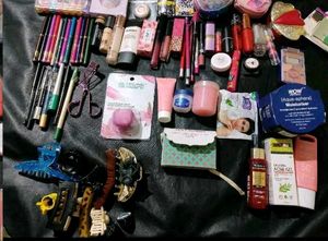random 2 Product With Freebies