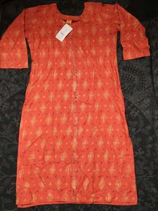 Women's New rust Printed Straight Kurti with Tags