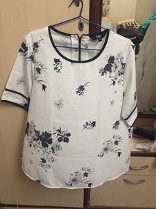 Elegant Floral Print Top