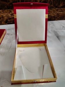 2 Elegant Red Jewellery Boxes