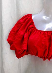 red crop top