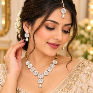 Sparkling Crystal Jewellery Set