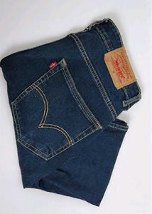 Levi's Dark Wash Jeans 32 west length 36
