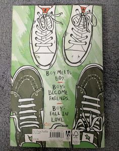 Heartstopper Volume 1 Graphic Novel - Alice Oseman