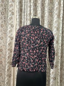 Floral Print Long Sleeve Top