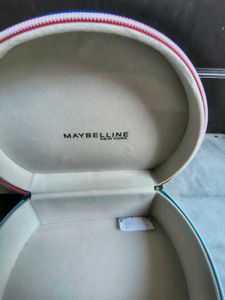 Maybelline New York Hard Vanity Box