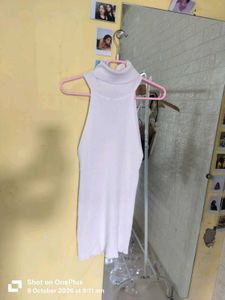 Turtleneck Cut sleeves Knit Top