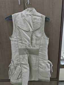 Stylish Sleeveless Vest