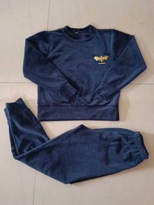 Velvet tracksuit with Bee Embellishment